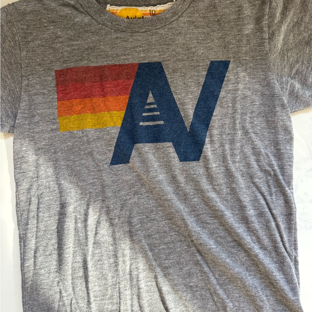 Aviator Heather Gray Crewneck Tee